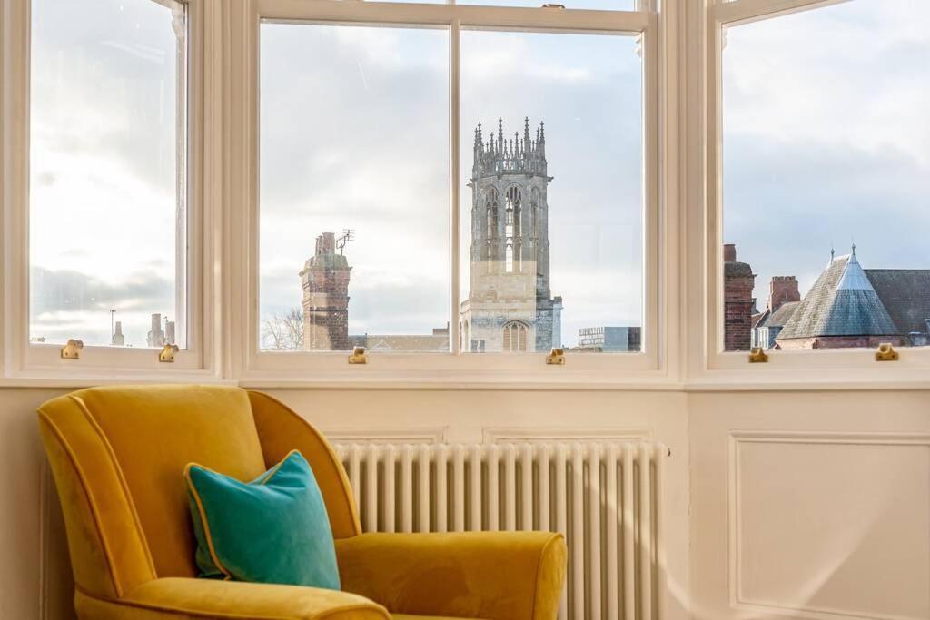 Luxury Apartment Rowntree House Across From The Shambles York Esterno foto