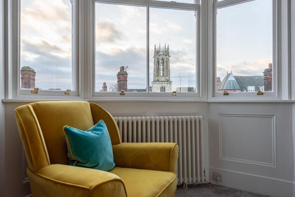 Luxury Apartment Rowntree House Across From The Shambles York Esterno foto